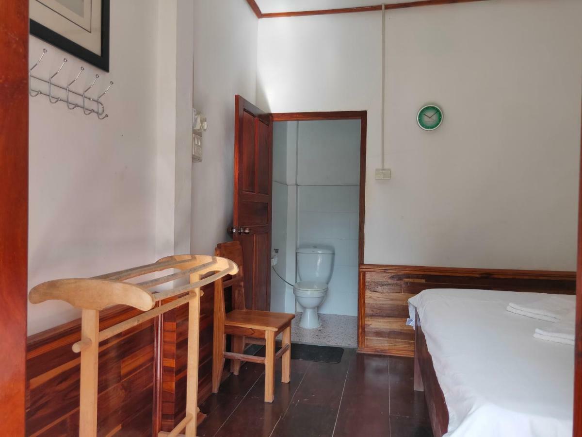 Sunset Bungalows & Gh Muang Ngoi Ngoại thất bức ảnh